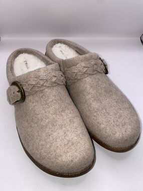 Aetrex Libby Comfort Clogs In Taupe With Felt Braided Strap